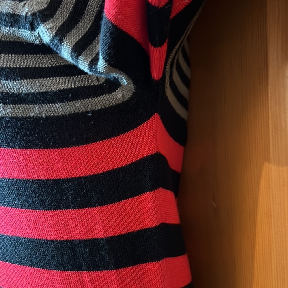 Sweater dress!! Just in Time 𝓕𝓸𝓻 𝓒𝓸𝓵𝓭 𝔀𝓮𝓪𝓽𝓱𝓮𝓻! - Picture 6 of 9